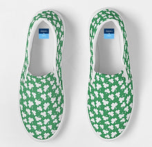 Load image into Gallery viewer, White and Green Shamrock Slip On Canvas Shoes